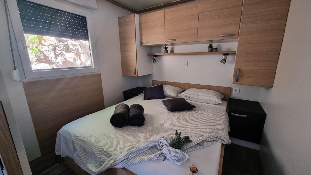 Luxury Mobile Homes Klenovica Buitenkant foto